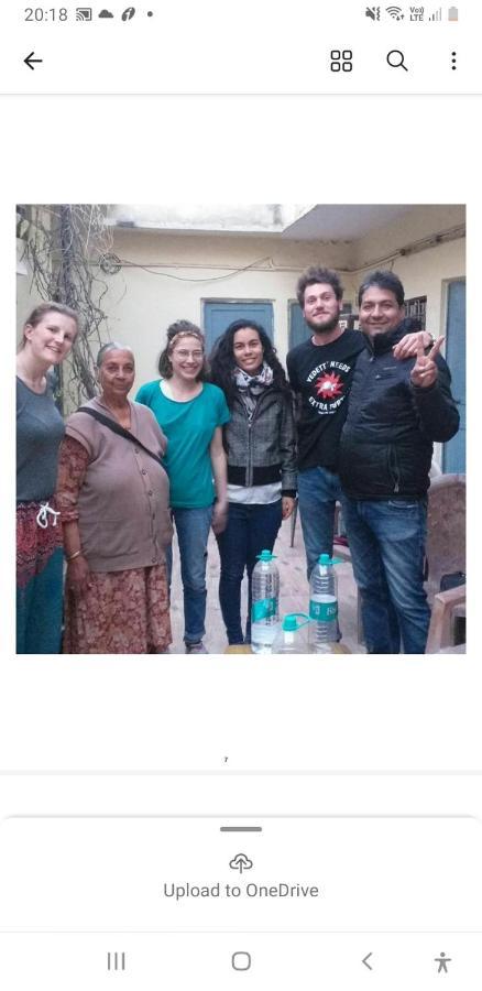 Ever Green Guest House Travel & Pg New Delhi Bagian luar foto